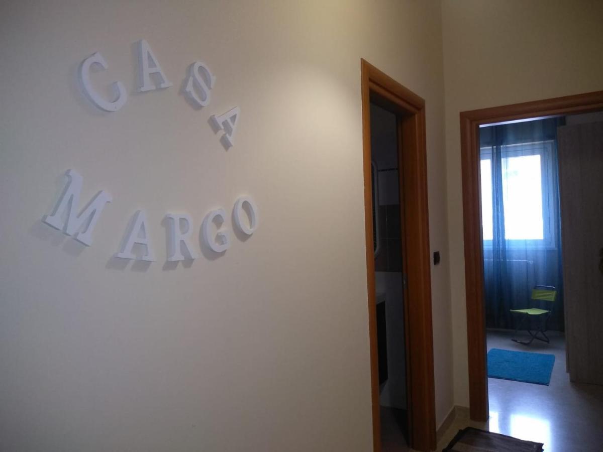 Casa Vacanze Margo' Монополи Экстерьер фото